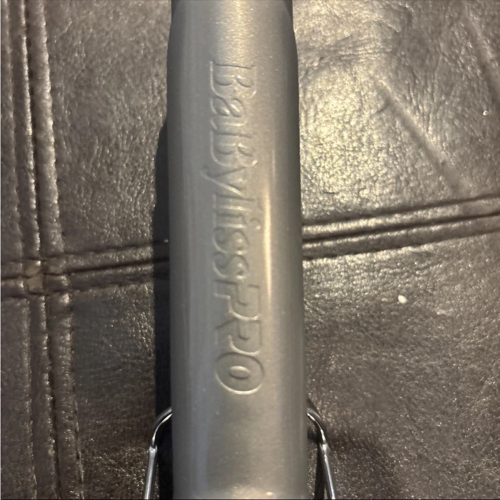 Blue and Gray Curling Iron - Picture 2 of 6